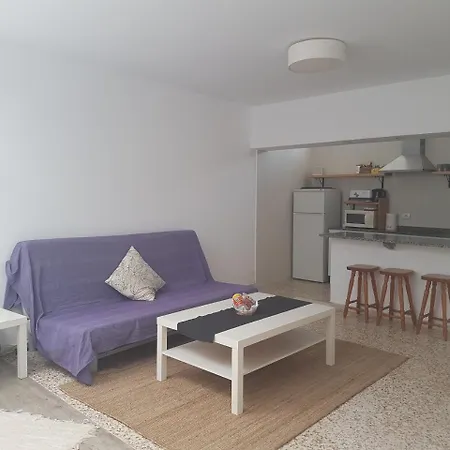 Apartamento Britos * カレタ・デ・ファマラ